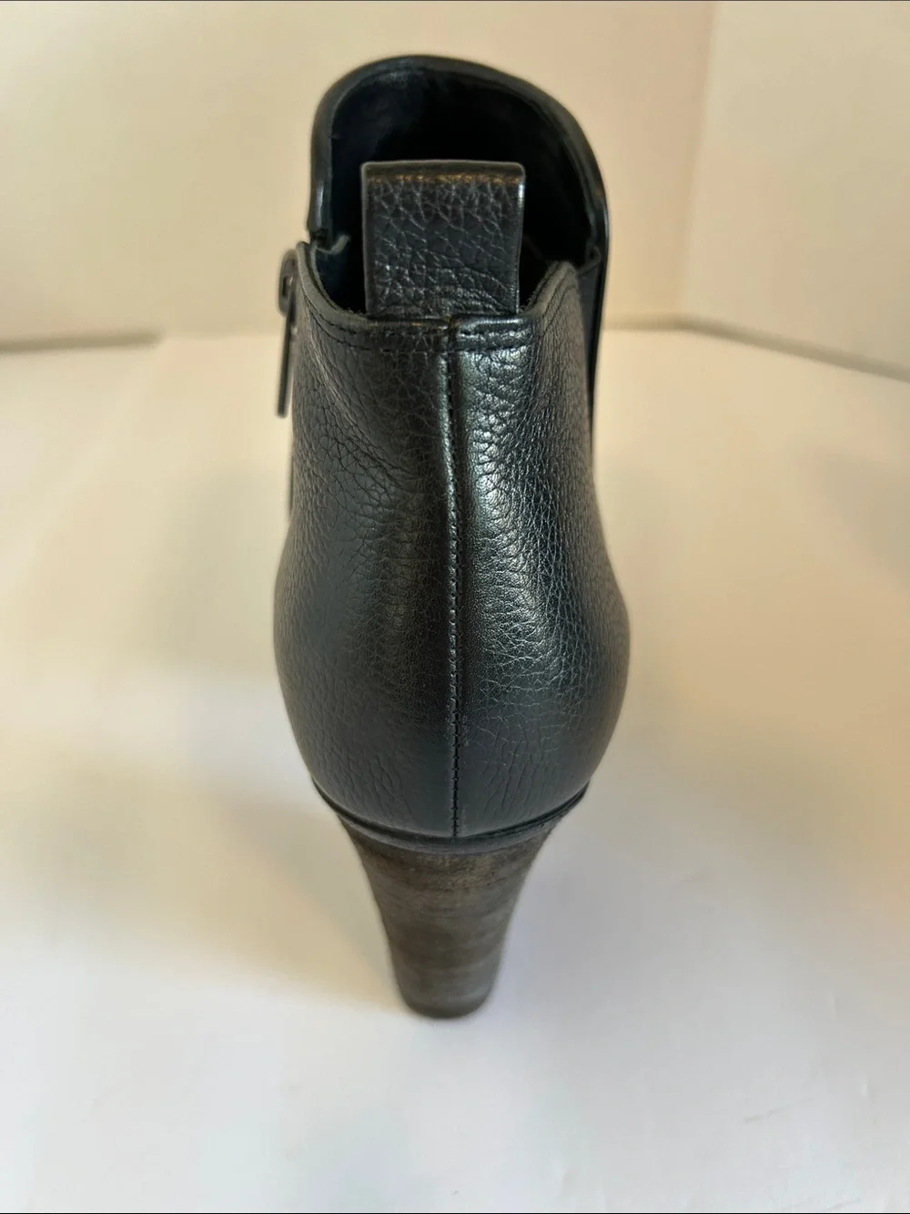 Vince Camuto Black Leather Ankle Booties with Block Heel Pamalee Bootie